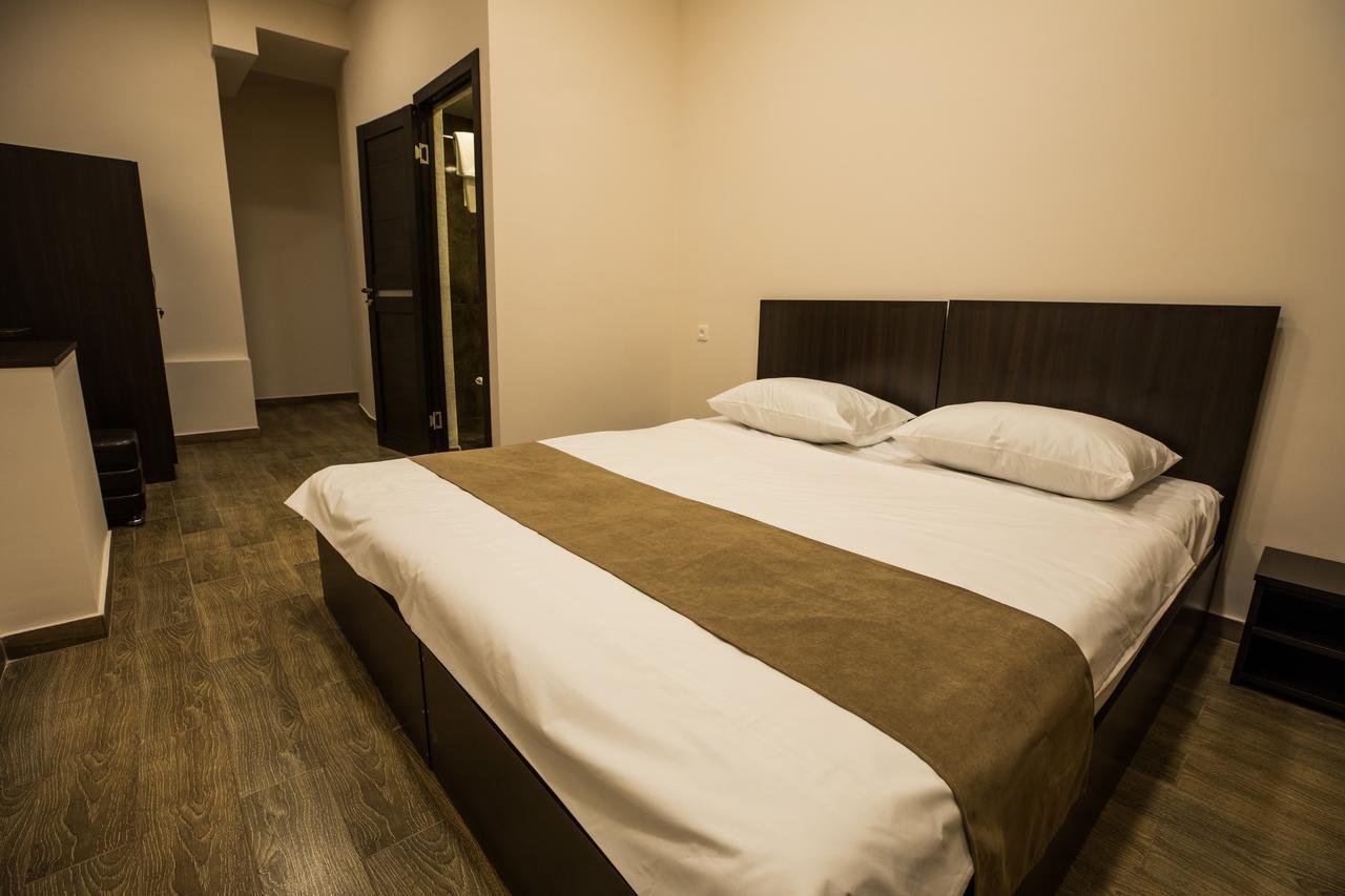 5 Rooms Mini-Hotel & Tours Jerevan Eksteriør billede