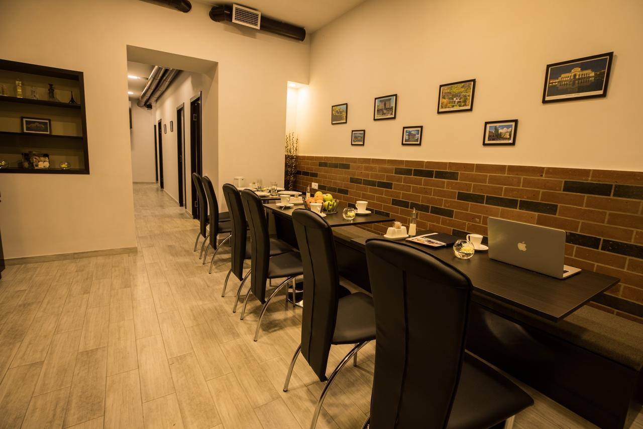 5 Rooms Mini-Hotel & Tours Jerevan Eksteriør billede