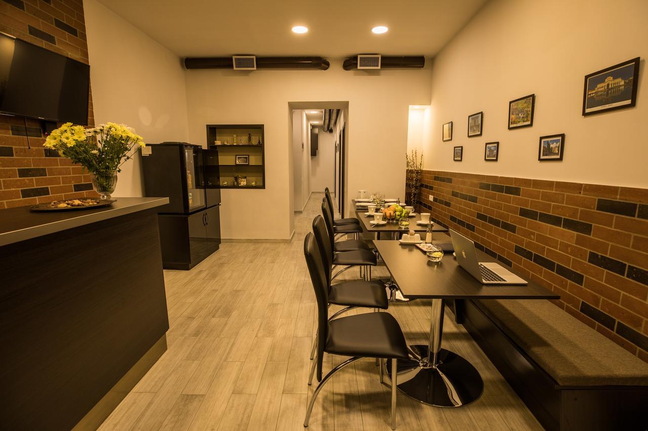 5 Rooms Mini-Hotel & Tours Jerevan Eksteriør billede