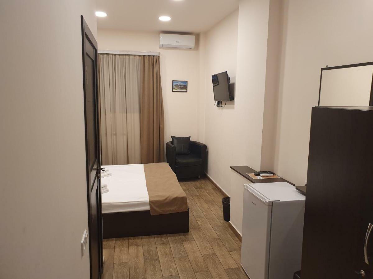 5 Rooms Mini-Hotel & Tours Jerevan Eksteriør billede