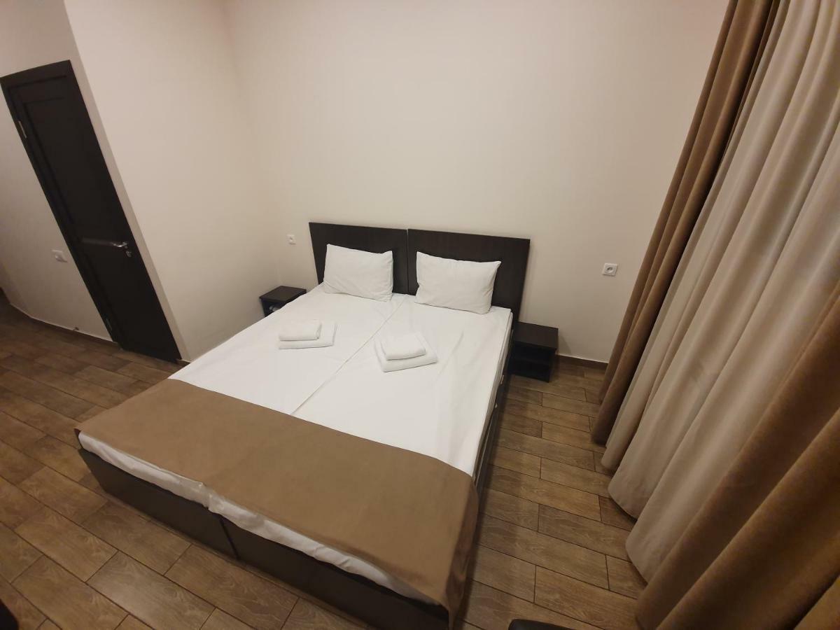 5 Rooms Mini-Hotel & Tours Jerevan Eksteriør billede